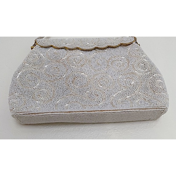 LA REGALE Vintage Beaded Purse - Picture 5 of 7